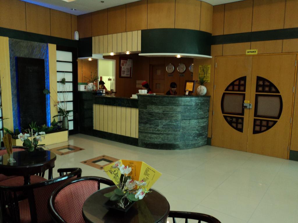 Hotel Sogo Cabanatuan Экстерьер фото
